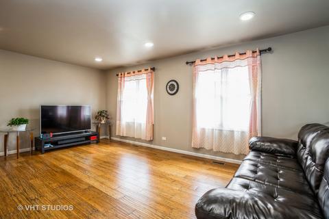 2050 W Parkview Cir, Hoffman Estates, IL 60169 photo 4