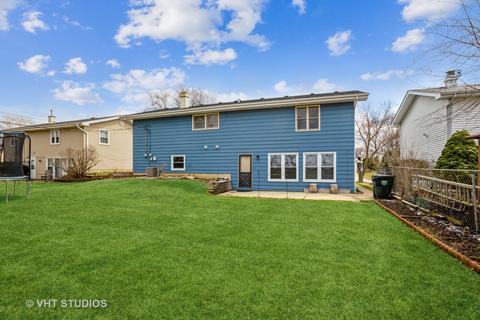 2050 W Parkview Cir, Hoffman Estates, IL 60169 photo 22