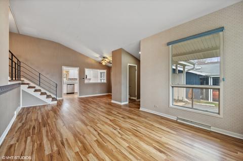 330 Forestway Dr, Northbrook, IL 60062 photo 5