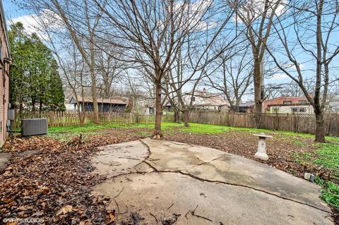 330 Forestway Dr, Northbrook, IL 60062 photo 18