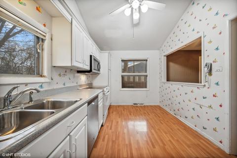 330 Forestway Dr, Northbrook, IL 60062 photo 7