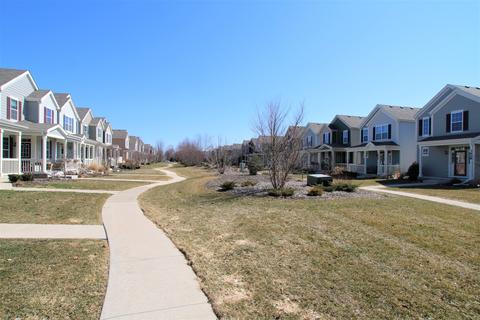 3631 Daisy Ln, Elgin, IL 60124 photo 19