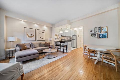 60 E Scott St #304, Chicago, IL 60610 photo 14