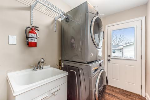 111 S River Rd, Naperville, IL 60540 photo 20
