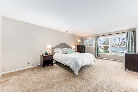 111 S River Rd, Naperville, IL 60540 photo 26