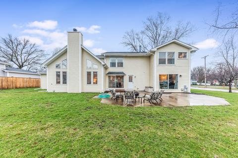 111 S River Rd, Naperville, IL 60540 photo 39