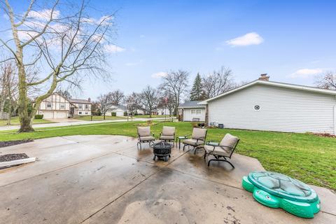 111 S River Rd, Naperville, IL 60540 photo 41