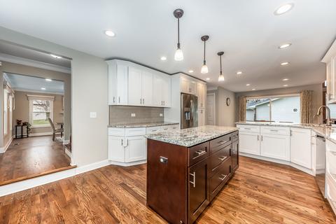 111 S River Rd, Naperville, IL 60540 photo 7