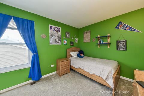 1870 Brighton Cir, Aurora, IL 60506 photo 12