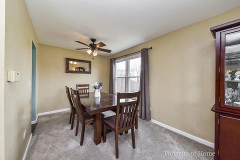 1870 Brighton Cir, Aurora, IL 60506 photo 4