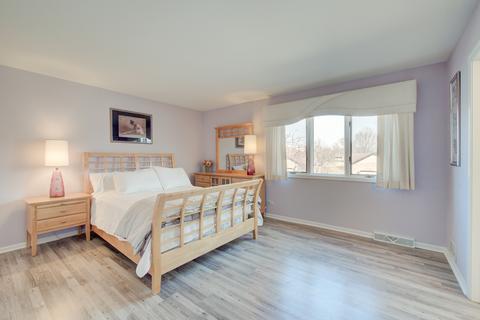 1755 Pebble Beach Dr, Hoffman Estates, IL 60169 photo 14