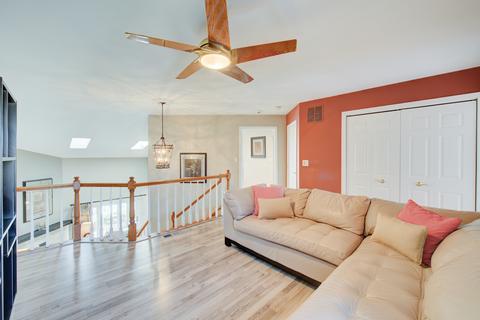 1755 Pebble Beach Dr, Hoffman Estates, IL 60169 photo 18