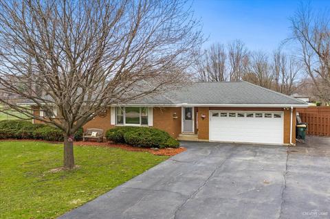 1760 Lyndale Rd, Aurora, IL 60506 photo 2