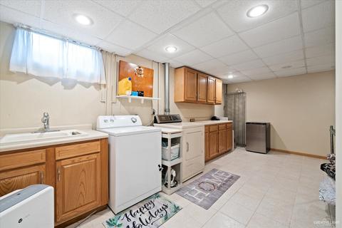 1760 Lyndale Rd, Aurora, IL 60506 photo 25