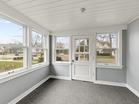 702 N 5th St, Dekalb, IL 60115 photo 9