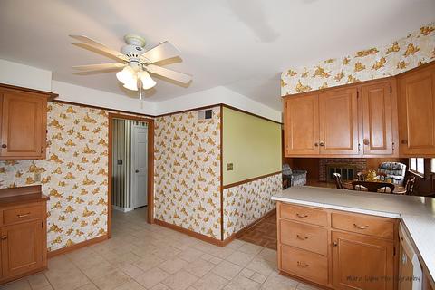 14 Canterbury Rd, Aurora, IL 60506 photo 16