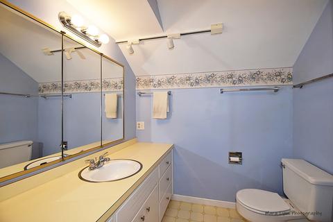 14 Canterbury Rd, Aurora, IL 60506 photo 22