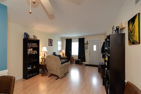 407 N Western Ave, Minier, IL 61759 photo 4