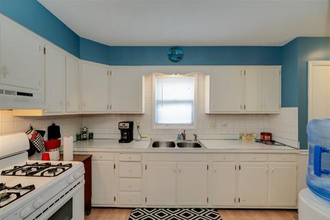 407 N Western Ave, Minier, IL 61759 photo 6