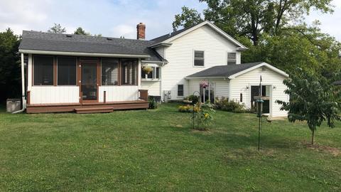 38 W111 Pollitt Dr, Elgin, IL 60124 photo 23