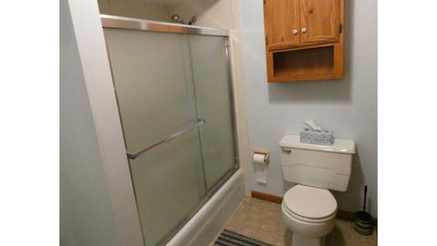 38 W111 Pollitt Dr, Elgin, IL 60124 photo 20
