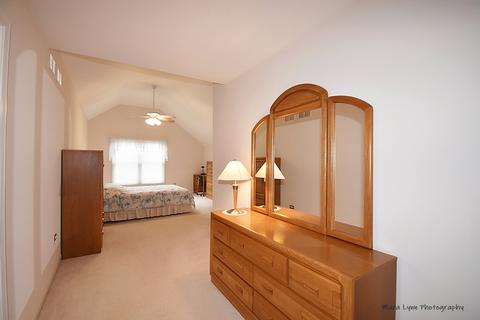 2040 Engle Rd, Naperville, IL 60564 photo 20