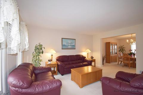 2040 Engle Rd, Naperville, IL 60564 photo 8