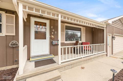 207 E Main St, Newark, IL 60541 photo 4