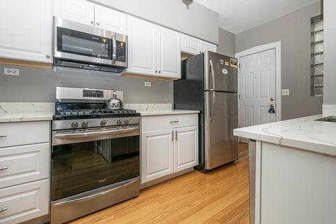 1253 W Eddy St #3, Chicago, IL 60657 photo 4