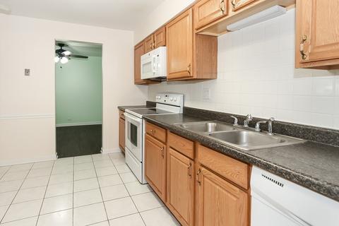 1505 E Central Rd #101A, Arlington Heights, IL 60005 photo 5