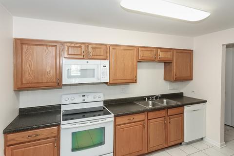1505 E Central Rd #101A, Arlington Heights, IL 60005 photo 7