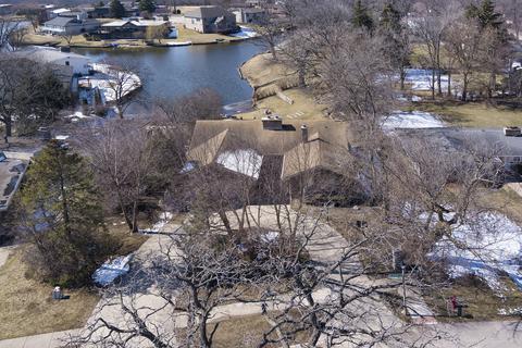 1390 Carol Ln, Deerfield, IL 60015 photo 3