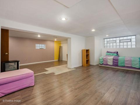 5561 W Ardmore Ave, Chicago, IL 60646 photo 20