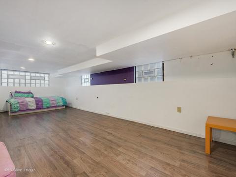 5561 W Ardmore Ave, Chicago, IL 60646 photo 19