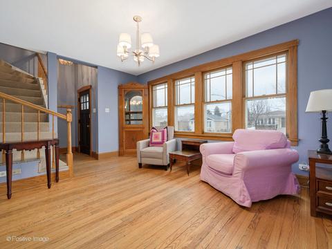 5561 W Ardmore Ave, Chicago, IL 60646 photo 2