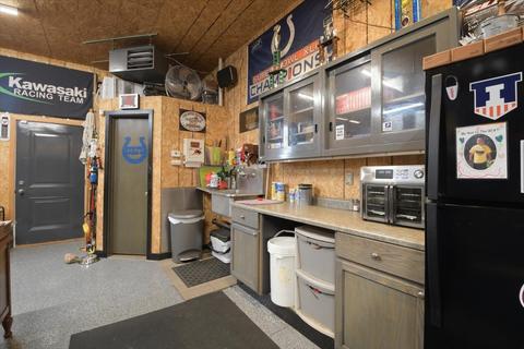 401 W Walnut St, Tolono, IL 61880 photo 20
