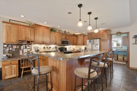 401 W Walnut St, Tolono, IL 61880 photo 3