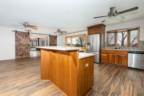5178 Shattuck Rd, Belvidere, IL 61008 photo 9