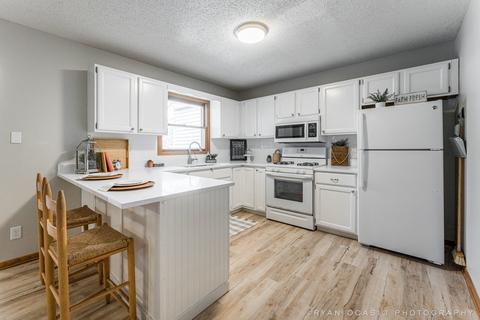 401 Maple Ave, Maple Park, IL 60151 photo 8