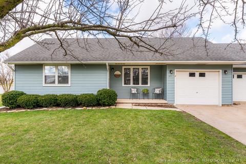 401 Maple Ave, Maple Park, IL 60151 photo 1
