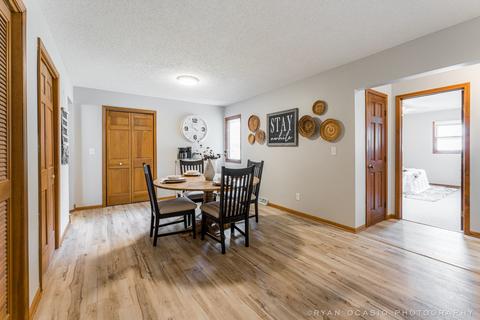 401 Maple Ave, Maple Park, IL 60151 photo 7