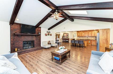 5756 Ring Ct, Hanover Park, IL 60133 photo 13