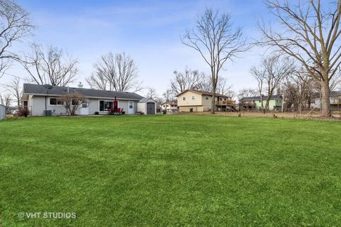 560 Briarcliff Ln, Hoffman Estates, IL 60169 photo 16