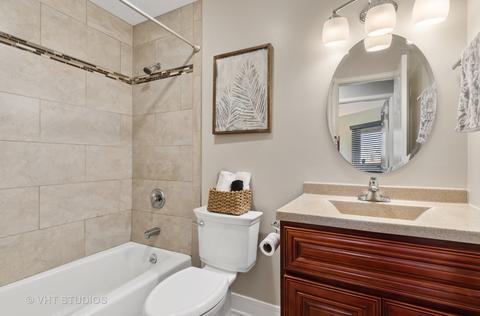 560 Briarcliff Ln, Hoffman Estates, IL 60169 photo 12