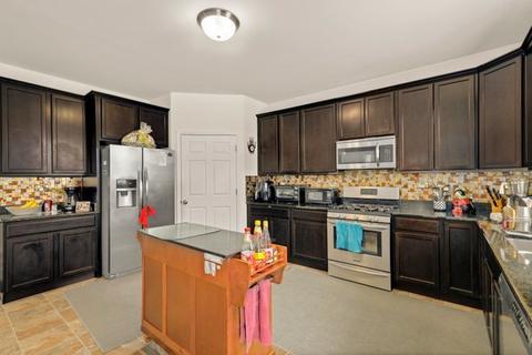 2321 Brookstone Dr, Bolingbrook, IL 60490 photo 10