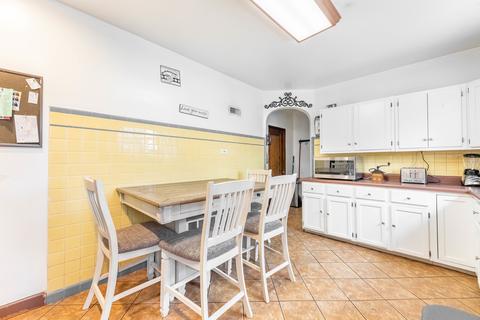 1900 Home Ave, Berwyn, IL 60402 photo 17