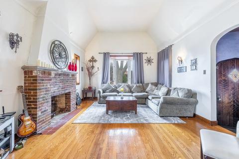 1900 Home Ave, Berwyn, IL 60402 photo 4