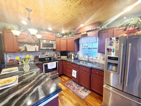 696 S Curtis Ave, Kankakee, IL 60901 photo 8