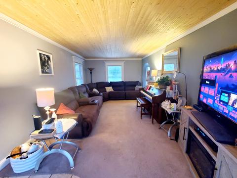 696 S Curtis Ave, Kankakee, IL 60901 photo 16