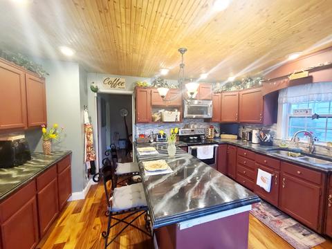 696 S Curtis Ave, Kankakee, IL 60901 photo 7